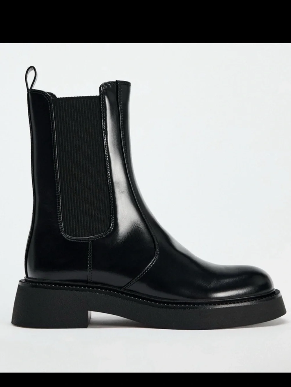 Zara Chelsea combination vegan leather chunky sole black ankle booties sz.6